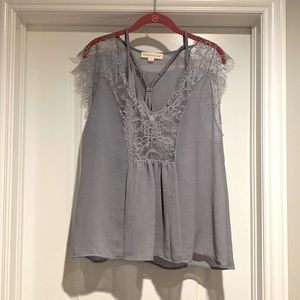 Gray lace cap sleeve top